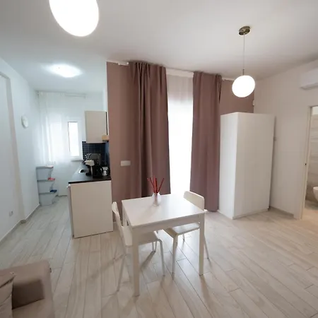 Palazzo Ennio Gæstehus Bari