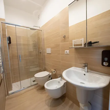 بيت ضيافة Palazzo Ennio 4*