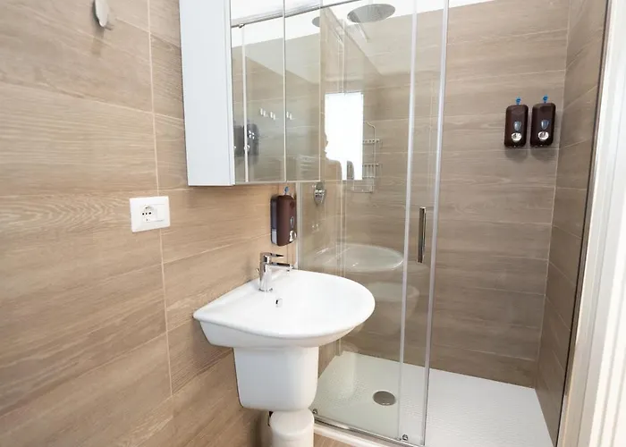 Palazzo Ennio ゲストハウス 4*