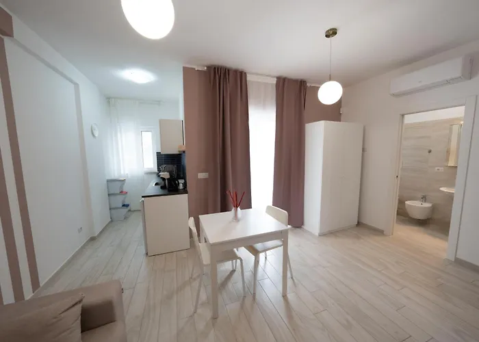 Palazzo Ennio ゲストハウス バーリ